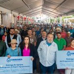 Entrega de pago de seguros catastróficos a campesinos en Huanímaro